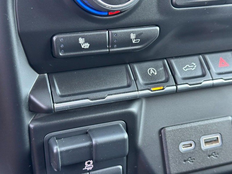 Chevrolet Silverado 1500 Vehicle Image 21