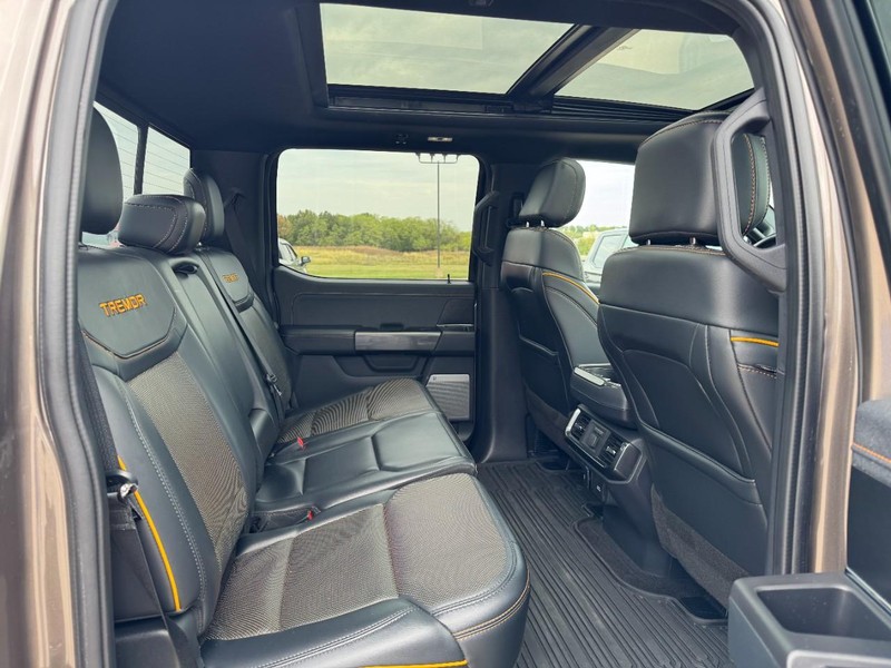 Ford F-150 Vehicle Image 10