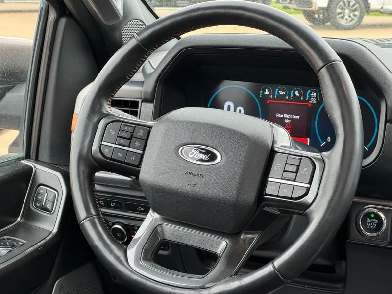 Ford F-150 Vehicle Image 12