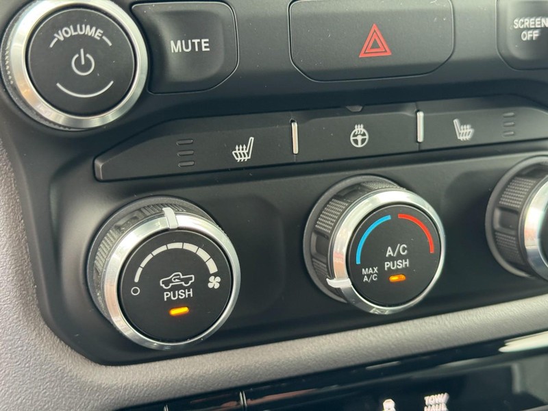 Ram 2500 Vehicle Image 22