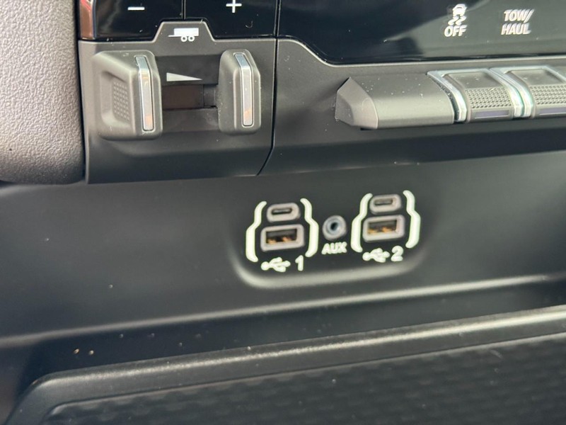 Ram 2500 Vehicle Image 23