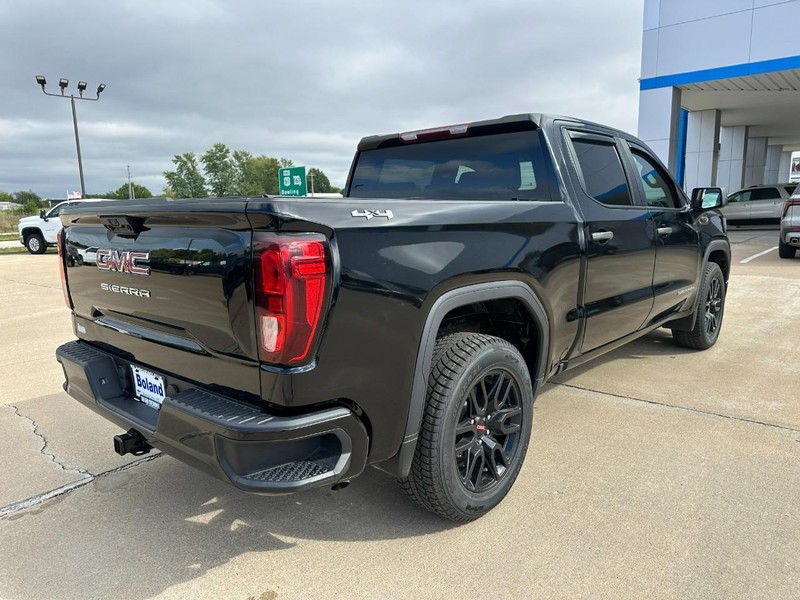 GMC Sierra 1500 Vehicle Image 03