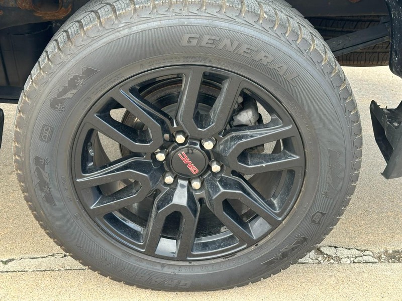 GMC Sierra 1500 Vehicle Image 07