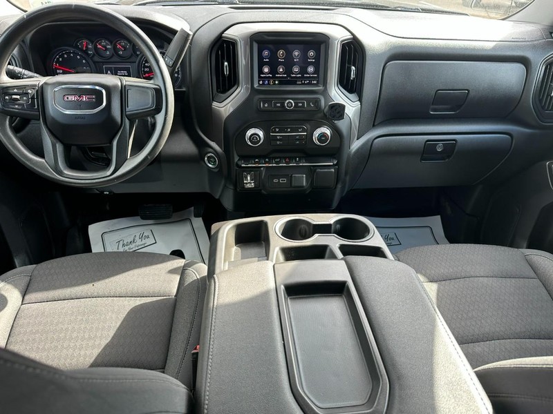 GMC Sierra 1500 Vehicle Image 11