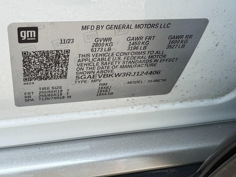 Buick Enclave Vehicle Image 26