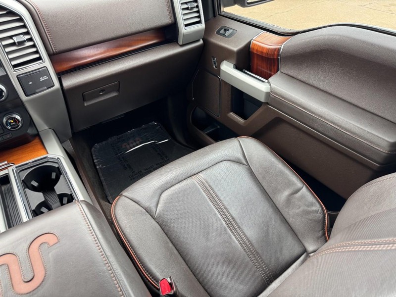 Ford F-150 Vehicle Image 15