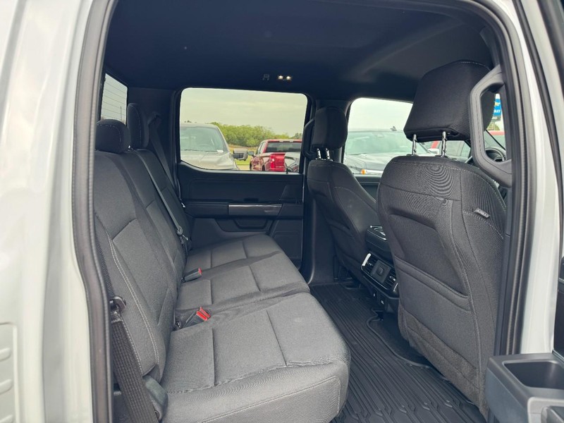 Ford F-150 Vehicle Image 10