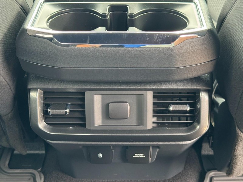 Ford F-150 Vehicle Image 16