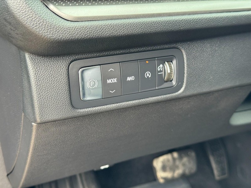 Chevrolet Traverse Vehicle Image 18