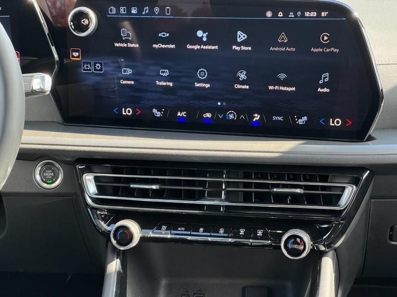 Chevrolet Traverse Vehicle Image 09