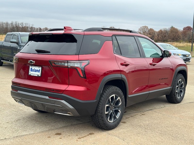 Chevrolet Equinox Vehicle Image 03