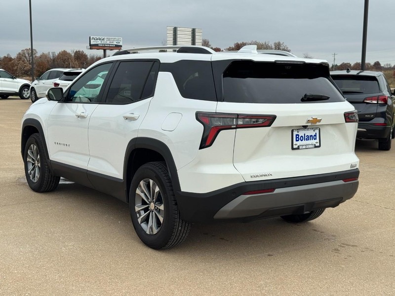 Chevrolet Equinox Vehicle Image 06