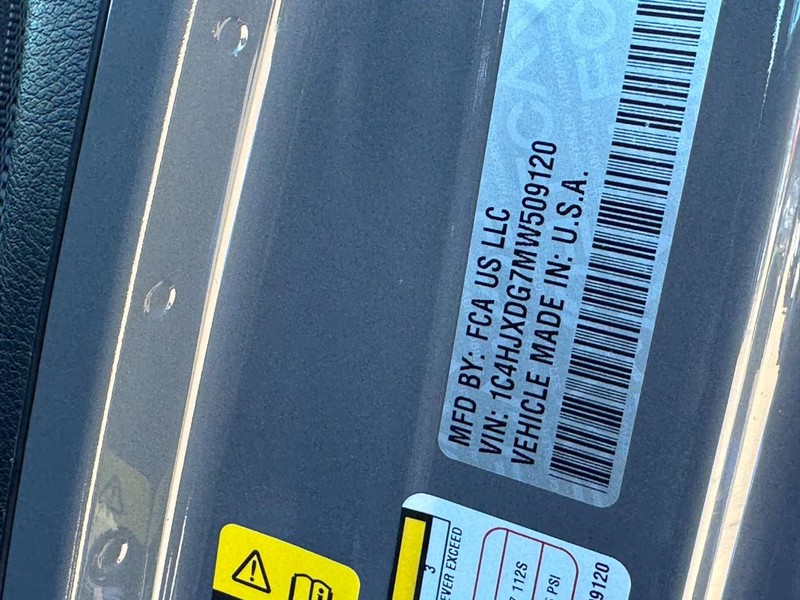 Jeep Wrangler Vehicle Image 27