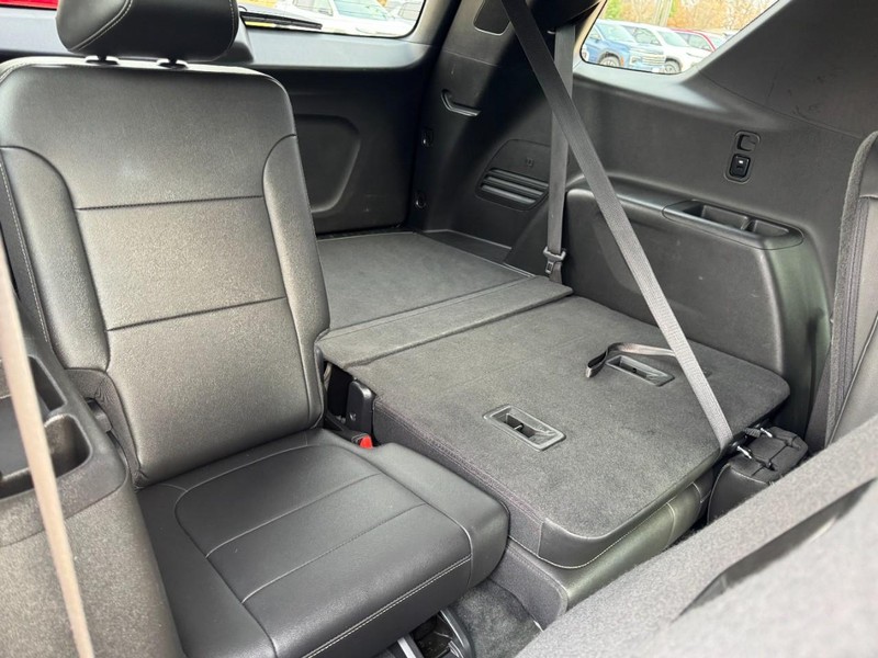 Chevrolet Traverse Vehicle Image 11