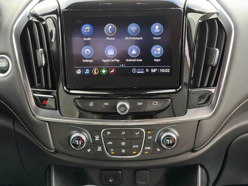 Chevrolet Traverse Vehicle Image 14