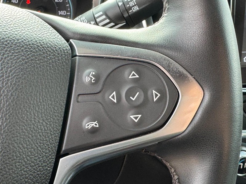 Chevrolet Traverse Vehicle Image 20