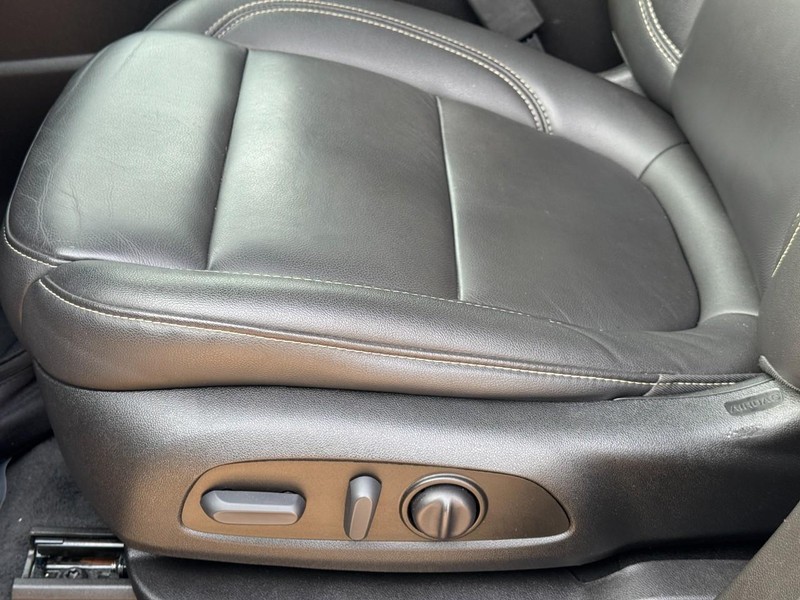 Chevrolet Traverse Vehicle Image 26