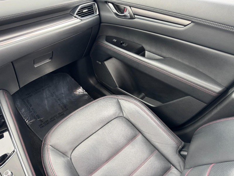 Mazda CX-5 Vehicle Image 15