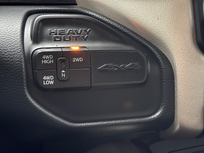Ram 2500 Vehicle Image 16