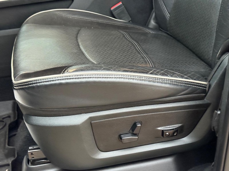 Ram 2500 Vehicle Image 24