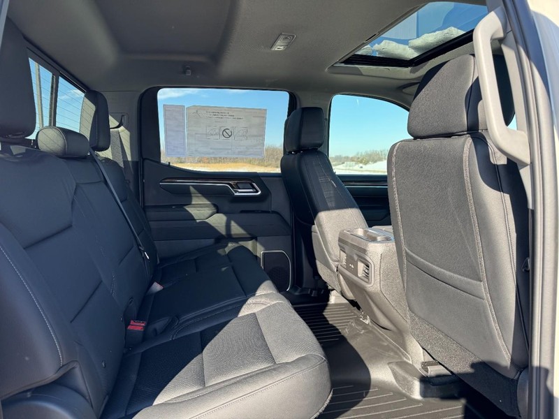 Chevrolet Silverado 1500 Vehicle Image 06