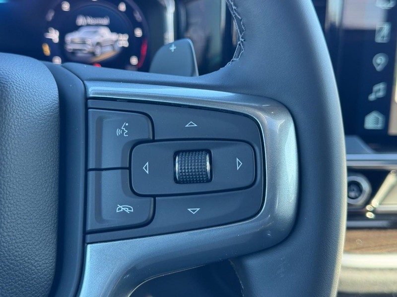 Chevrolet Silverado 1500 Vehicle Image 17