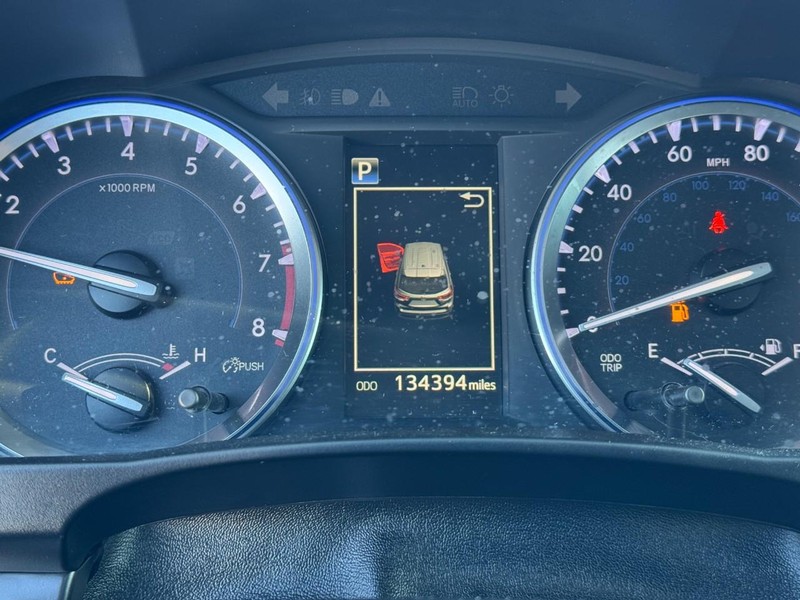 Toyota Highlander Vehicle Image 20