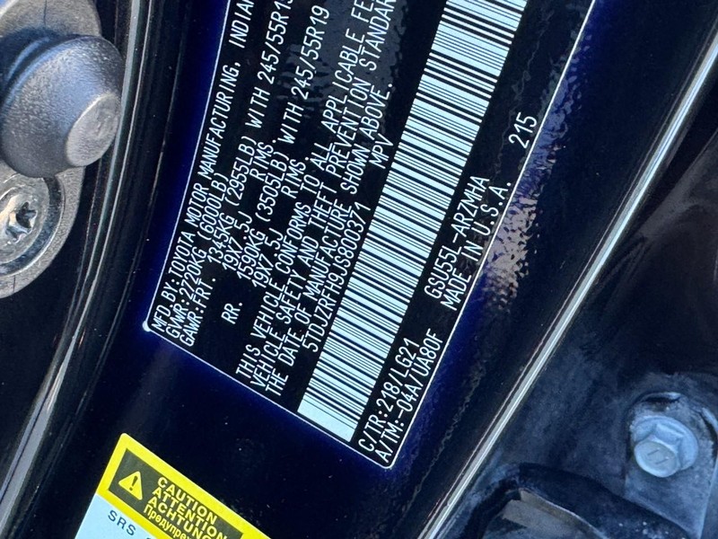 Toyota Highlander Vehicle Image 27