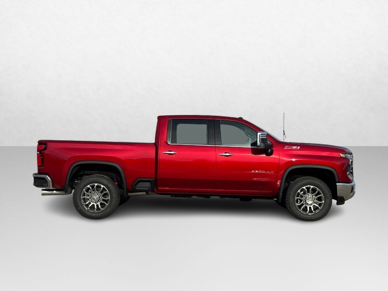 Chevrolet Silverado 2500HD Vehicle Image 02