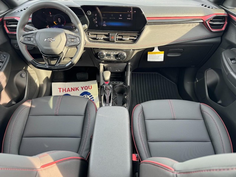 Chevrolet TrailBlazer Vehicle Image 07