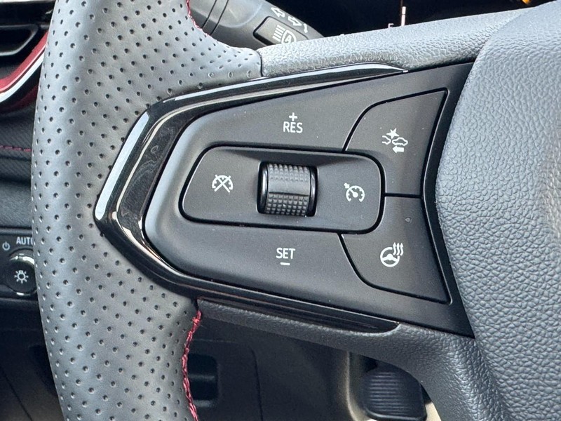 Chevrolet TrailBlazer Vehicle Image 13