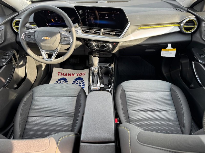 Chevrolet Trax Vehicle Image 06