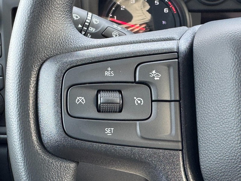 Chevrolet Silverado 1500 Vehicle Image 13