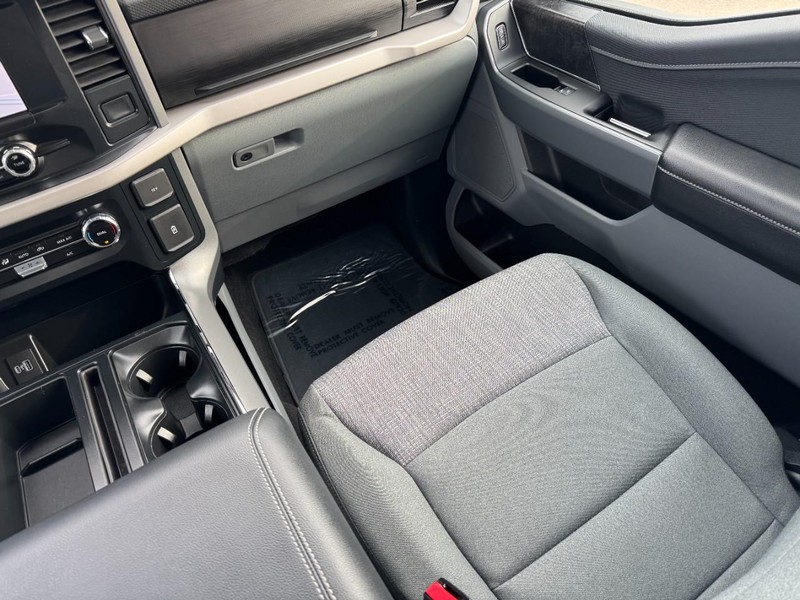 Ford F-150 Vehicle Image 15