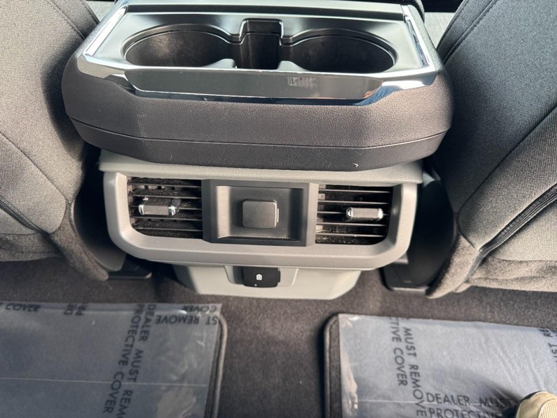 Ford F-150 Vehicle Image 16