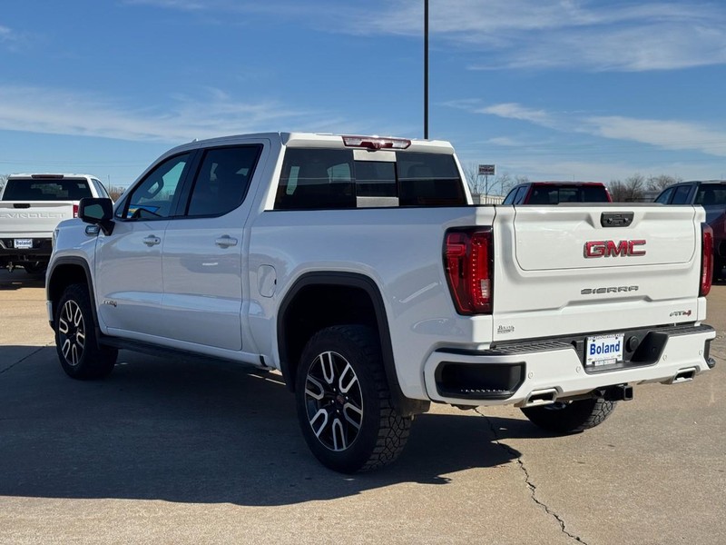 GMC Sierra 1500 Vehicle Image 06