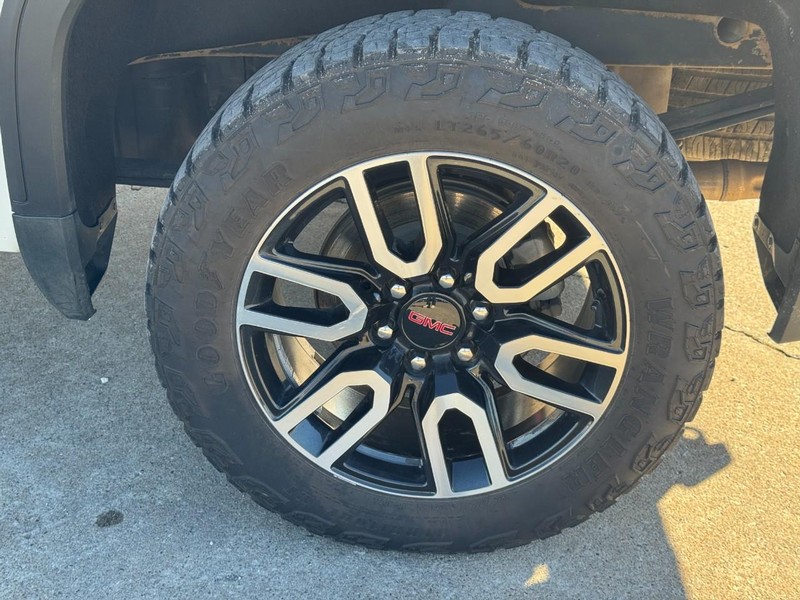 GMC Sierra 1500 Vehicle Image 07