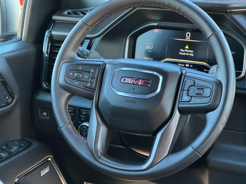 GMC Sierra 1500 Vehicle Image 12