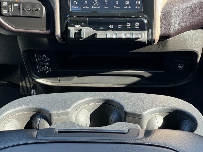 Ram 2500 Vehicle Image 14