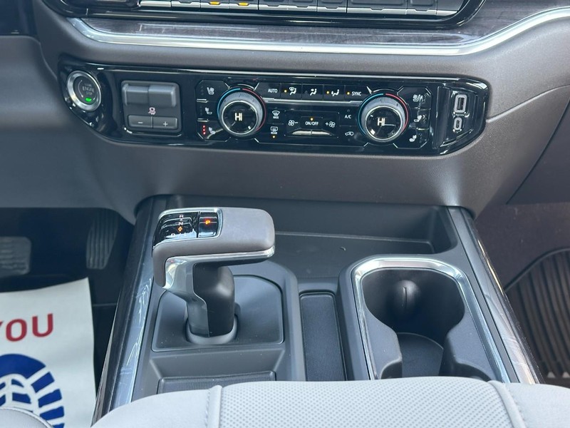 Chevrolet Silverado 1500 Vehicle Image 10