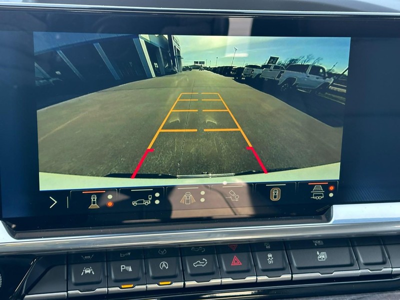 Chevrolet Silverado 1500 Vehicle Image 18