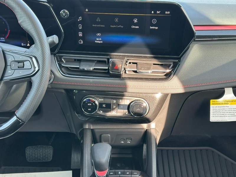 Chevrolet TrailBlazer Vehicle Image 08