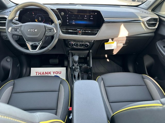 Chevrolet TrailBlazer Vehicle Image 06