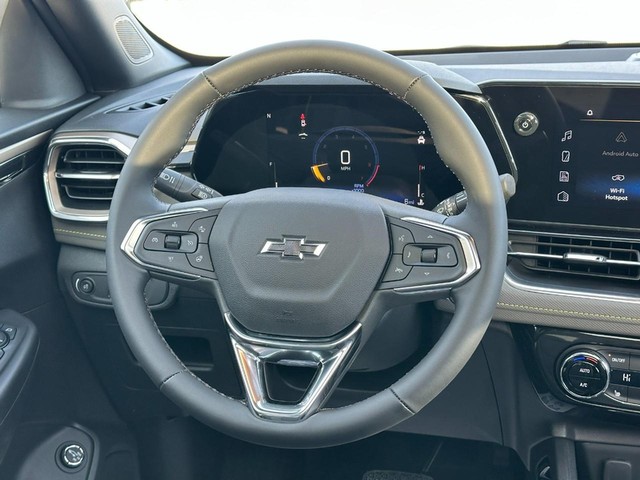 Chevrolet TrailBlazer Vehicle Image 07