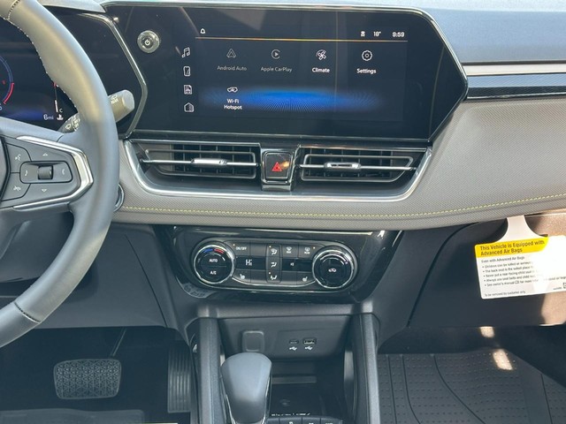 Chevrolet TrailBlazer Vehicle Image 08