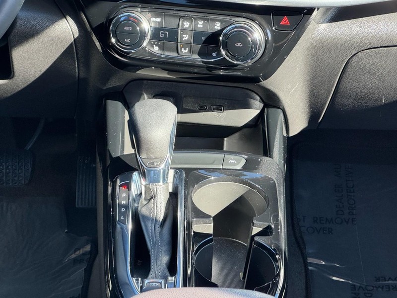 Chevrolet Trax Vehicle Image 14