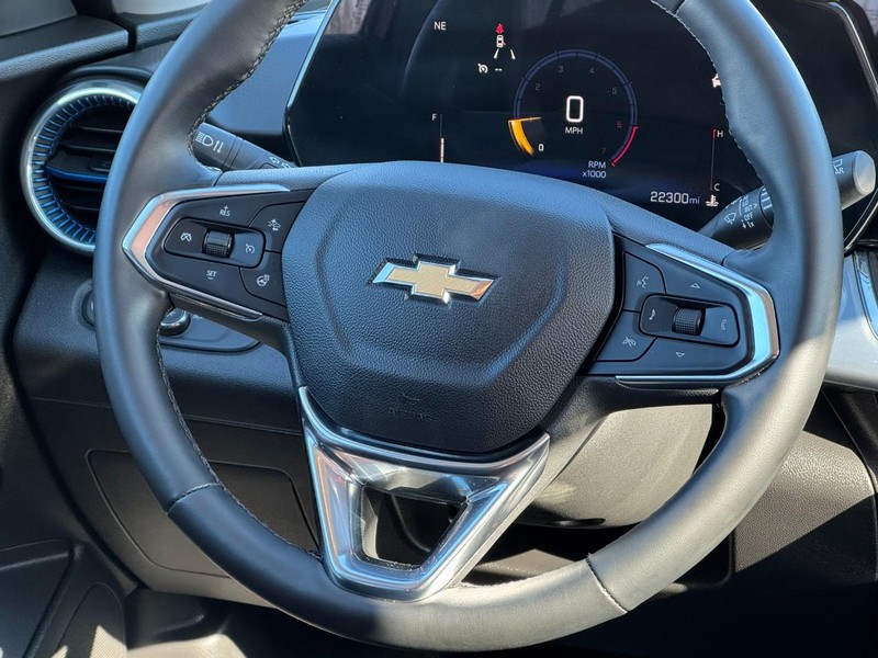 Chevrolet Trax Vehicle Image 12