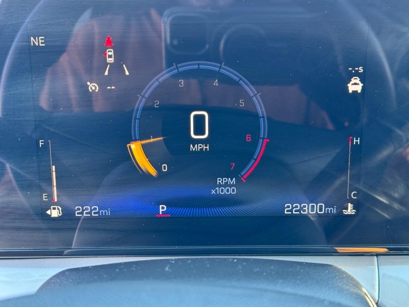 Chevrolet Trax Vehicle Image 19