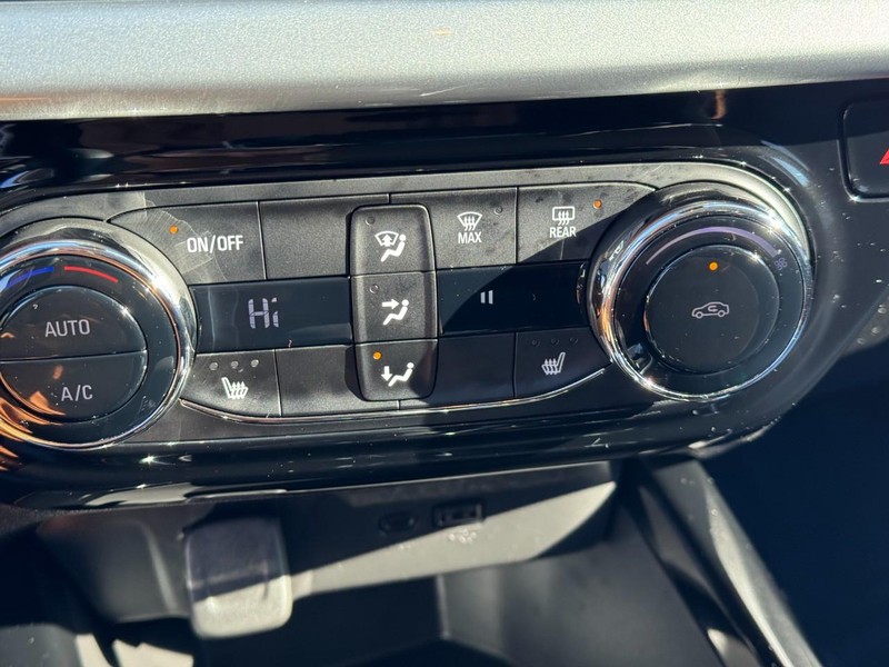 Chevrolet Trax Vehicle Image 21