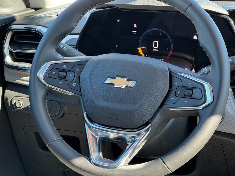 Chevrolet TrailBlazer Vehicle Image 07